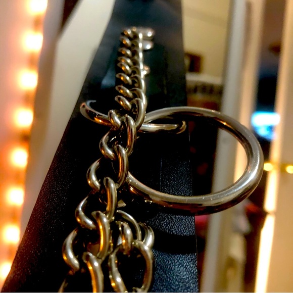 Hot Topic Accessories - Hot Topic O-Ring and Chains Belt⛓️size Large